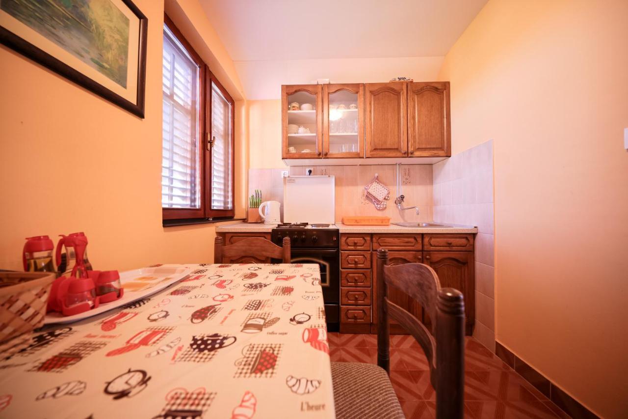 Apartment Ruza Sukosan Ngoại thất bức ảnh