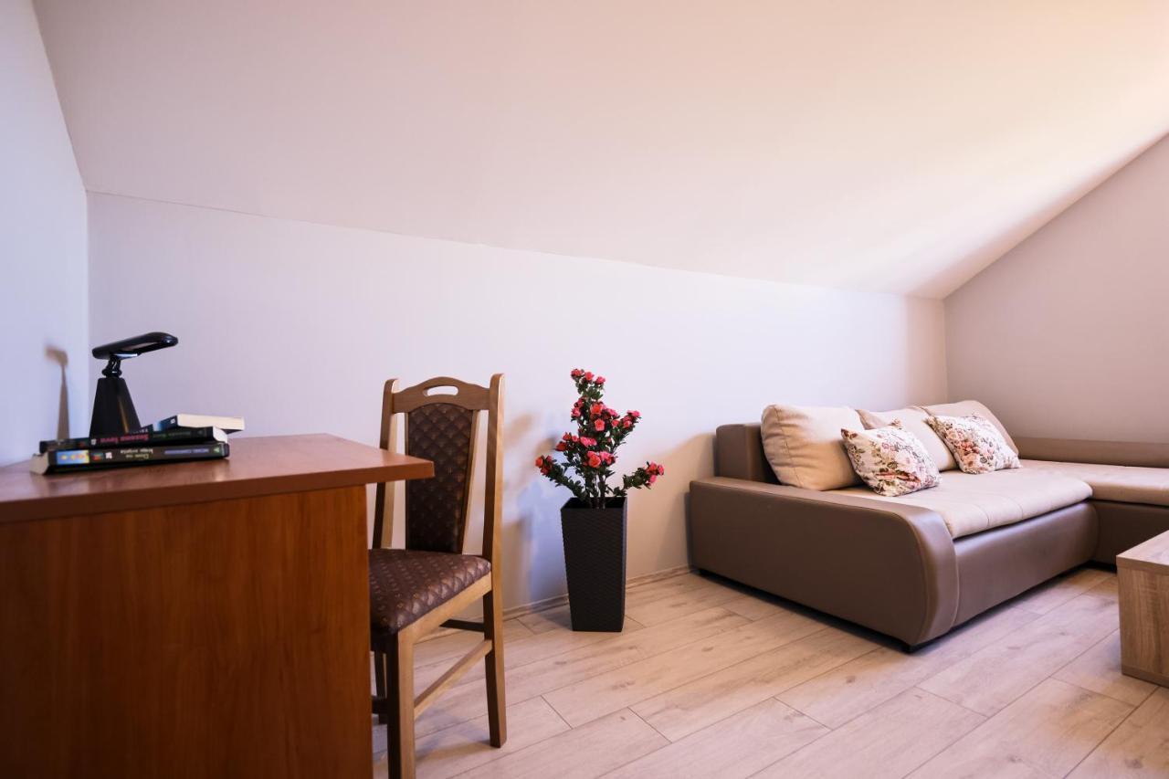 Apartment Ruza Sukosan Ngoại thất bức ảnh