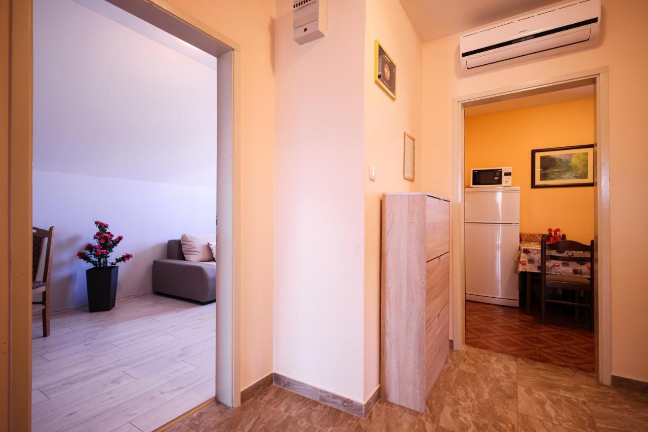 Apartment Ruza Sukosan Ngoại thất bức ảnh
